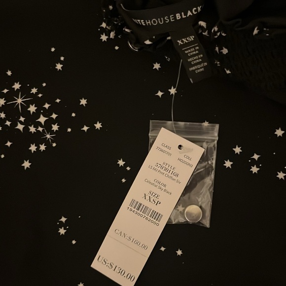 NWT! Bishop-Sleeved dress for fall - Picture 5 of 7